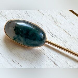 Vintage 14K Gold Stick Pin with Stone (Appears to be Moss Agate)